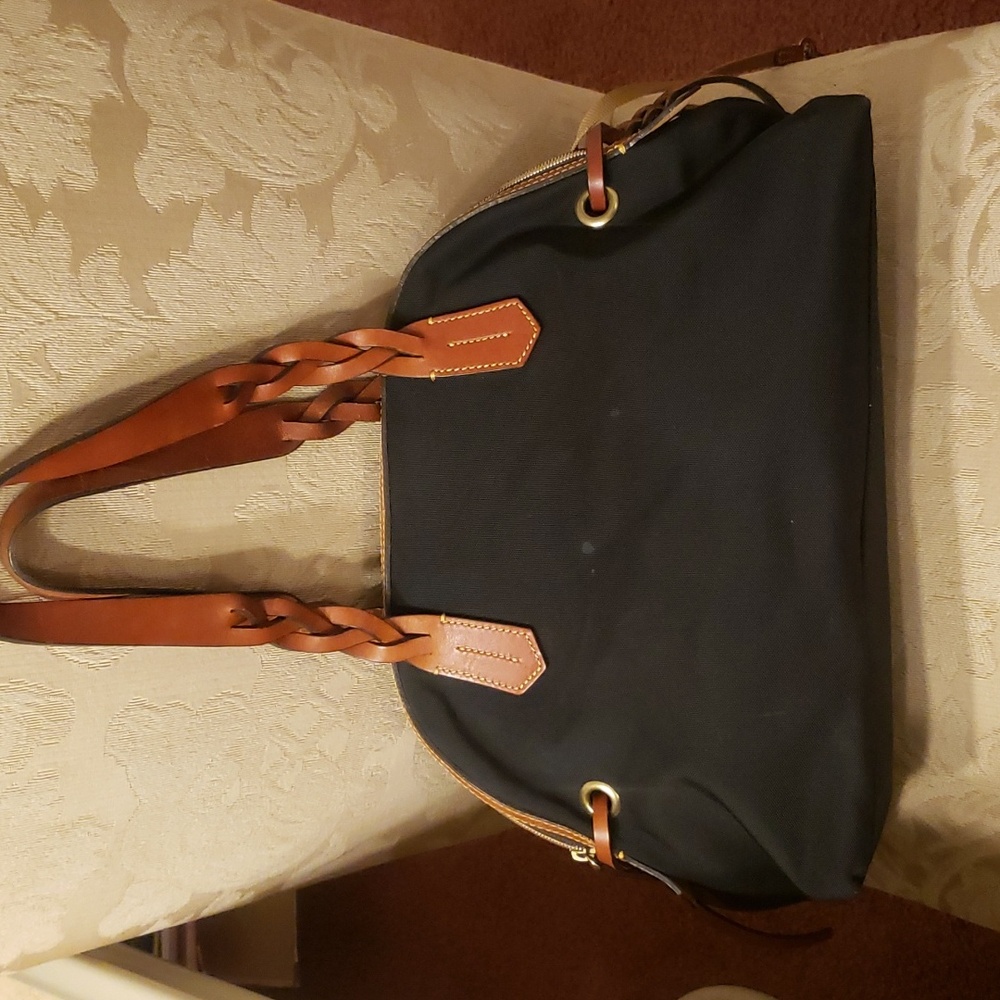 Dooney & Bourke canvas bag ..black. great condition! - Picture 3 of 10